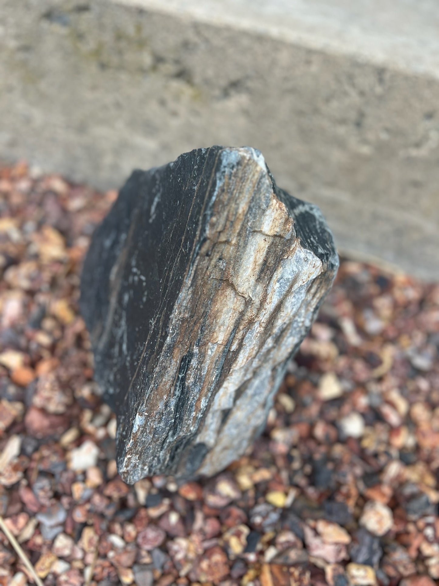 Metallic Gray Slate Mini Boulders