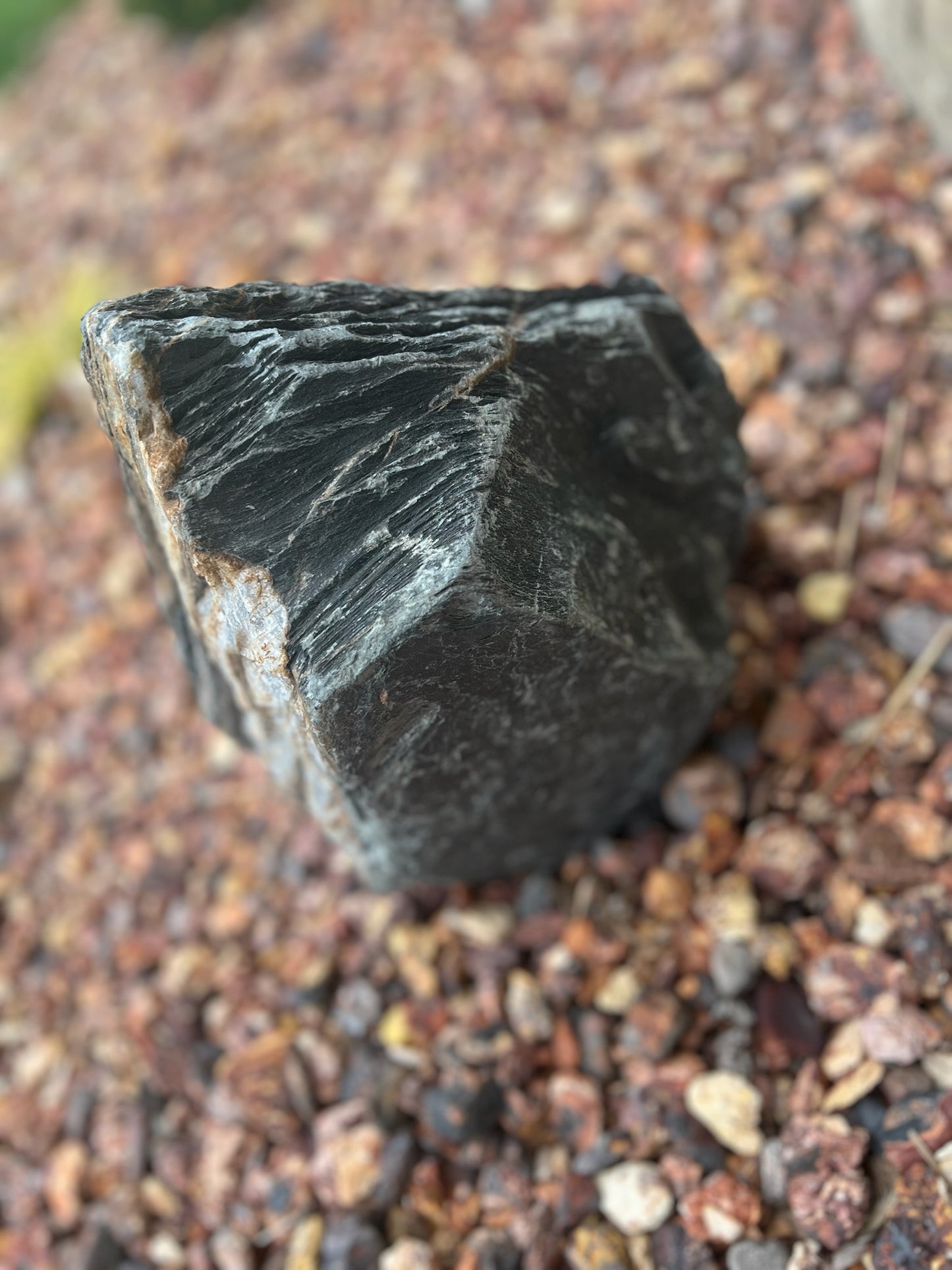 Metallic Gray Slate Mini Boulders