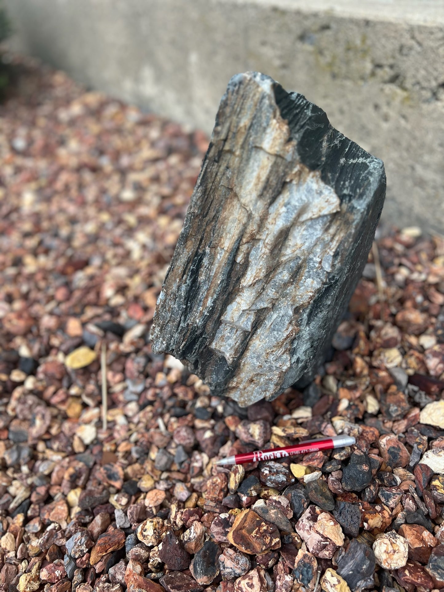 Metallic Gray Slate Mini Boulders
